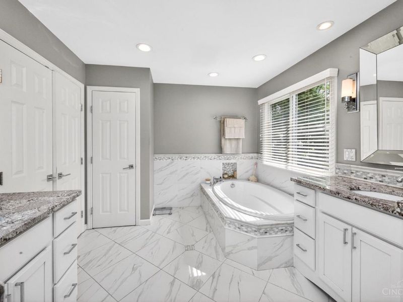 9896 Softspring Drive, Sharonville, OH 45241 Photo 40