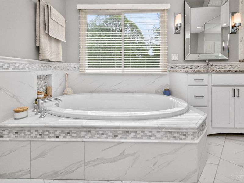 9896 Softspring Drive, Sharonville, OH 45241 Photo 41