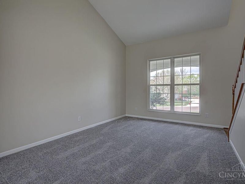 8796 Carey Woods Lane, West Chester, OH 45069 Photo 10