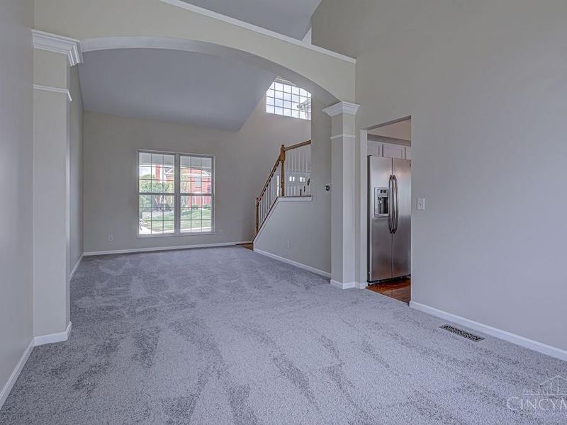 8796 Carey Woods Lane, West Chester, OH 45069 Photo 12