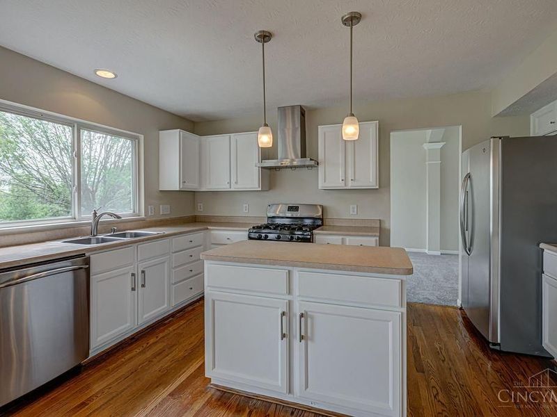 8796 Carey Woods Lane, West Chester, OH 45069 Photo 15