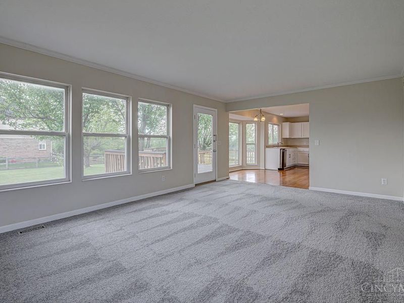 8796 Carey Woods Lane, West Chester, OH 45069 Photo 22