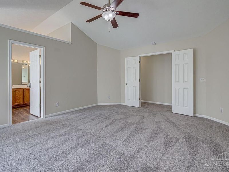 8796 Carey Woods Lane, West Chester, OH 45069 Photo 27