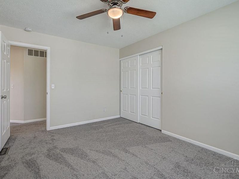 8796 Carey Woods Lane, West Chester, OH 45069 Photo 32