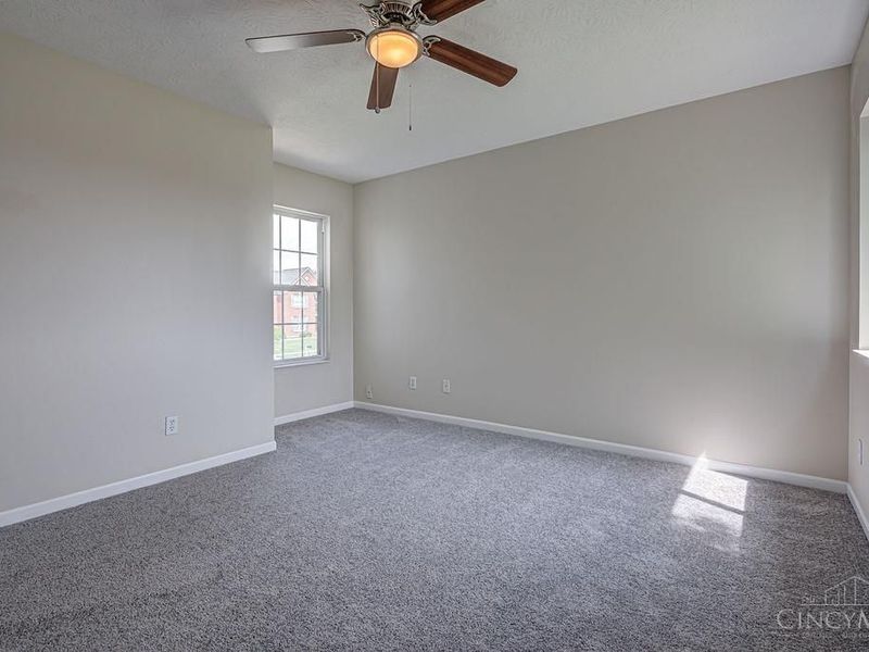 8796 Carey Woods Lane, West Chester, OH 45069 Photo 37