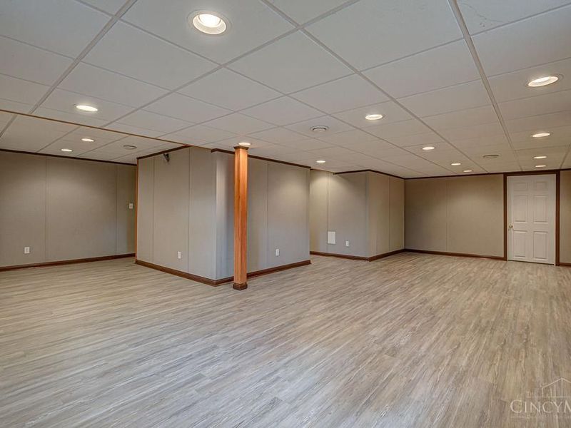 8796 Carey Woods Lane, West Chester, OH 45069 Photo 39