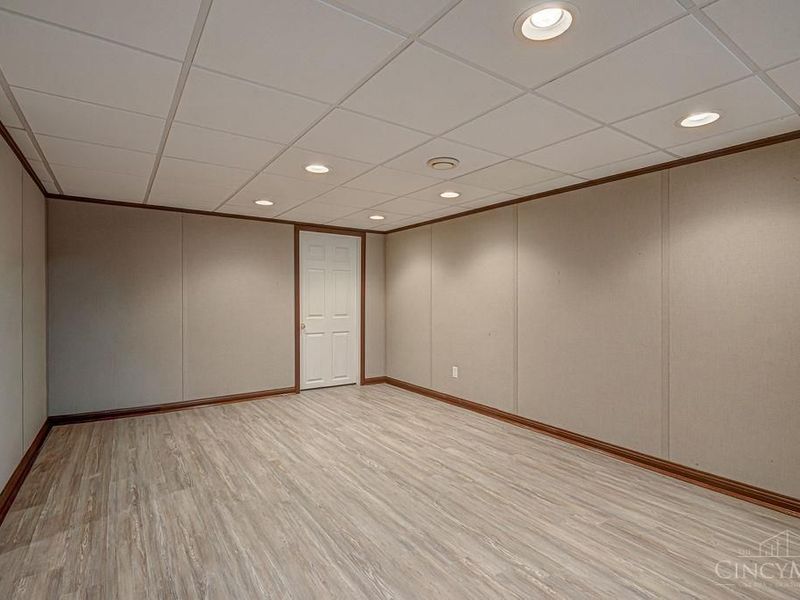 8796 Carey Woods Lane, West Chester, OH 45069 Photo 41