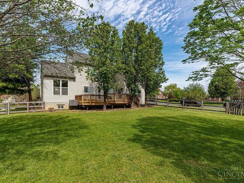 8796 Carey Woods Lane, West Chester, OH 45069 Photo 46