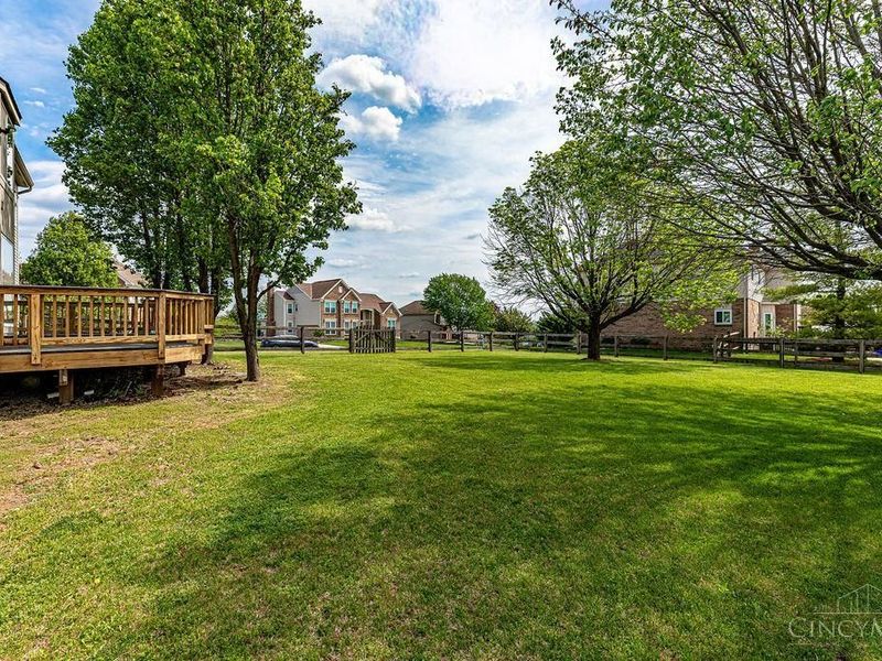 8796 Carey Woods Lane, West Chester, OH 45069 Photo 48