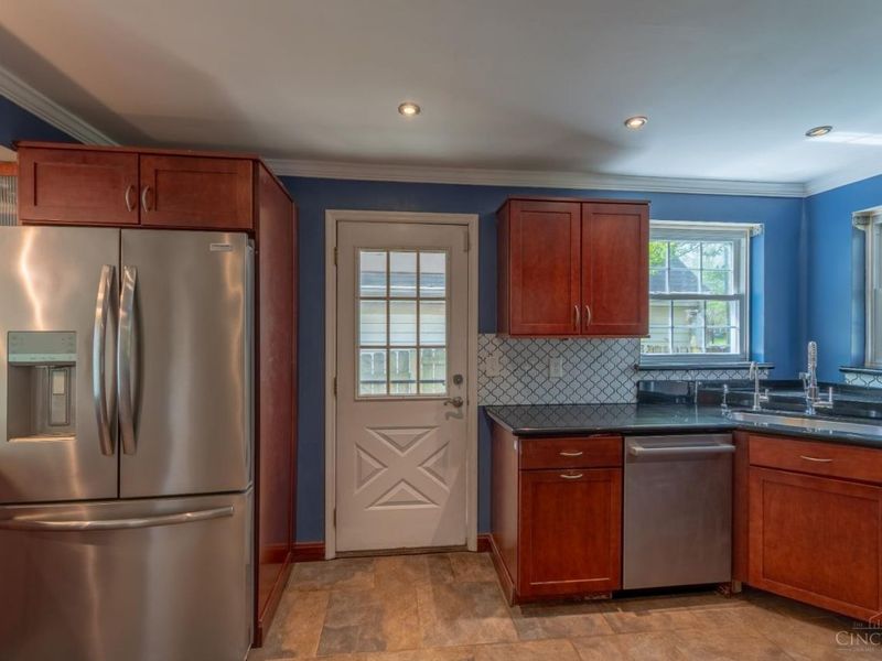 5094 E Eastwood Circle, Cincinnati, OH 45227 Photo 19