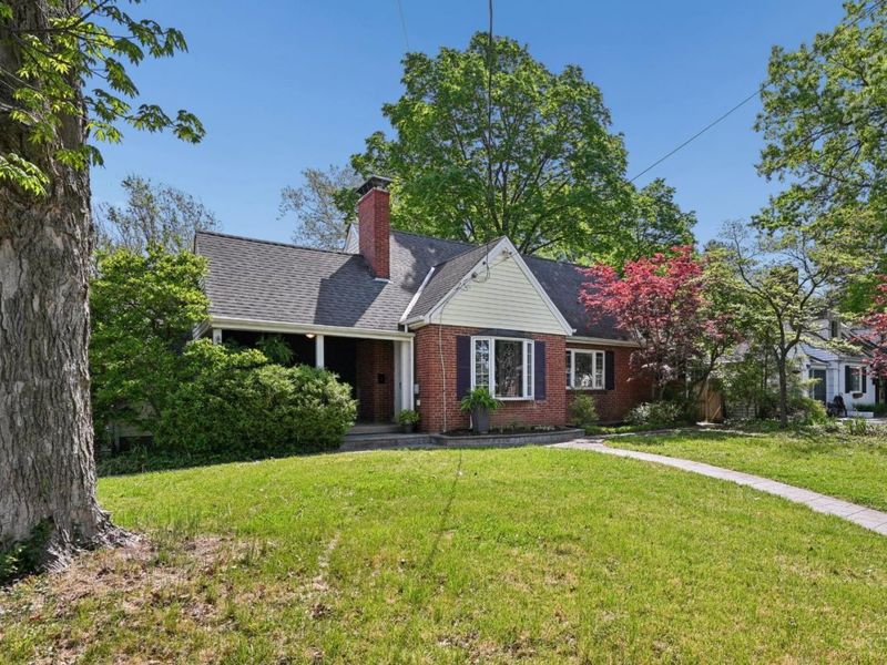 5094 E Eastwood Circle, Cincinnati, OH 45227 Photo 3