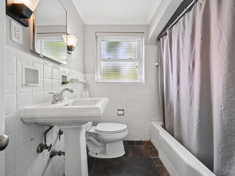 5094 E Eastwood Circle, Cincinnati, OH 45227 Photo 31