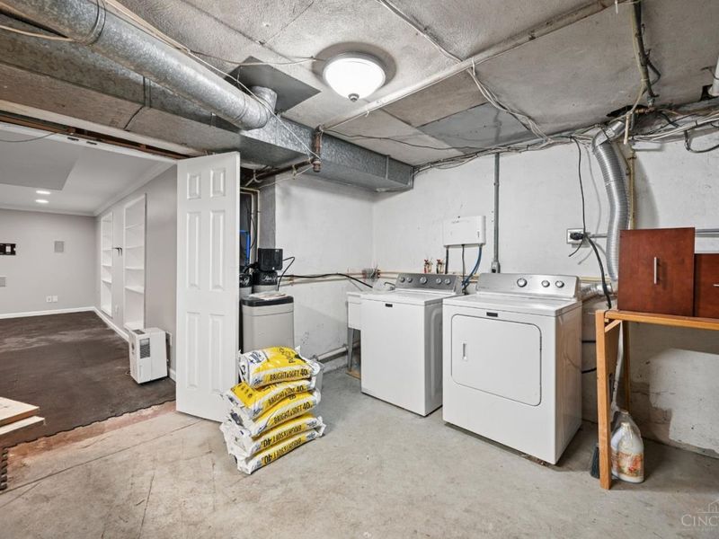 5094 E Eastwood Circle, Cincinnati, OH 45227 Photo 37