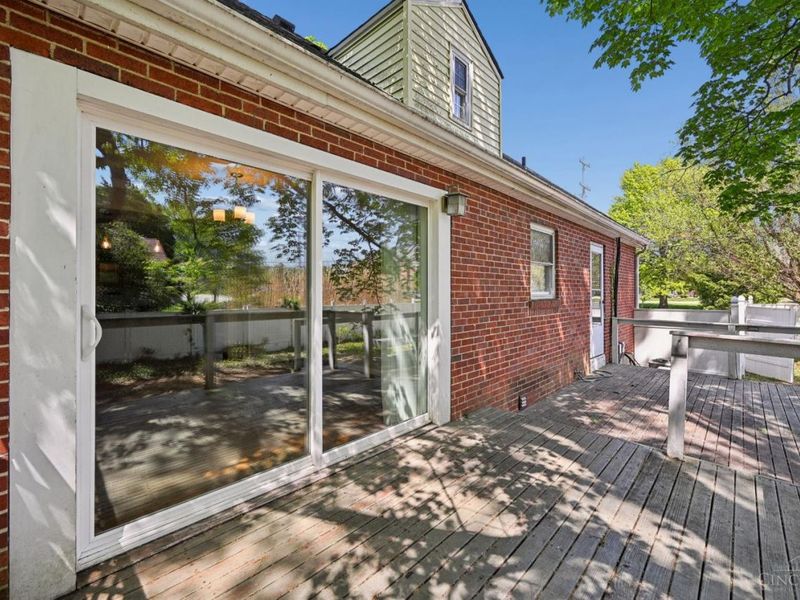 5094 E Eastwood Circle, Cincinnati, OH 45227 Photo 38