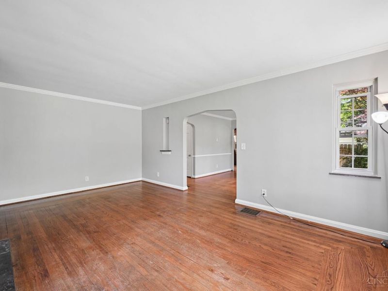 5094 E Eastwood Circle, Cincinnati, OH 45227 Photo 9