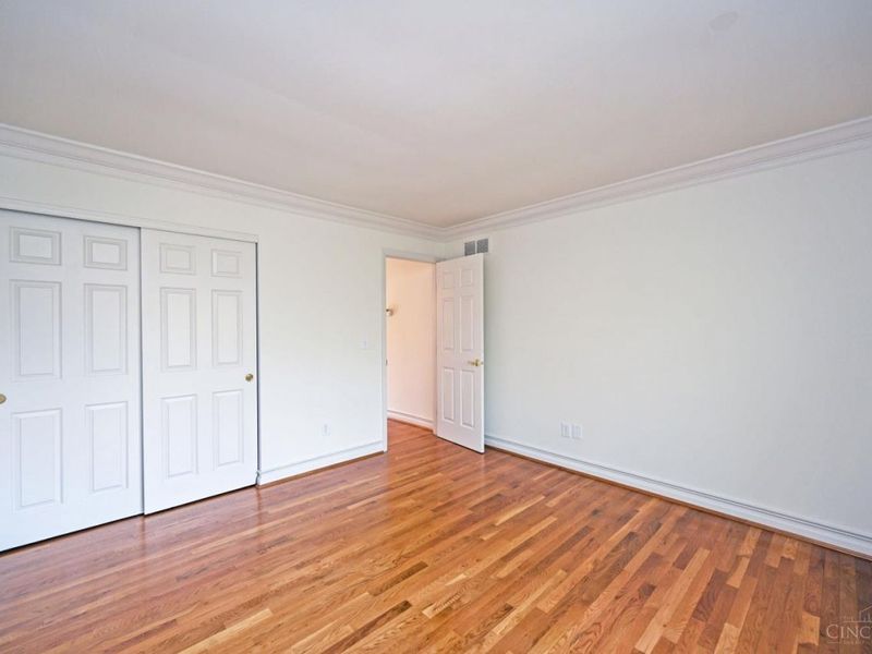 6897 Fox Hill Lane, Madeira, OH 45236 Photo 38