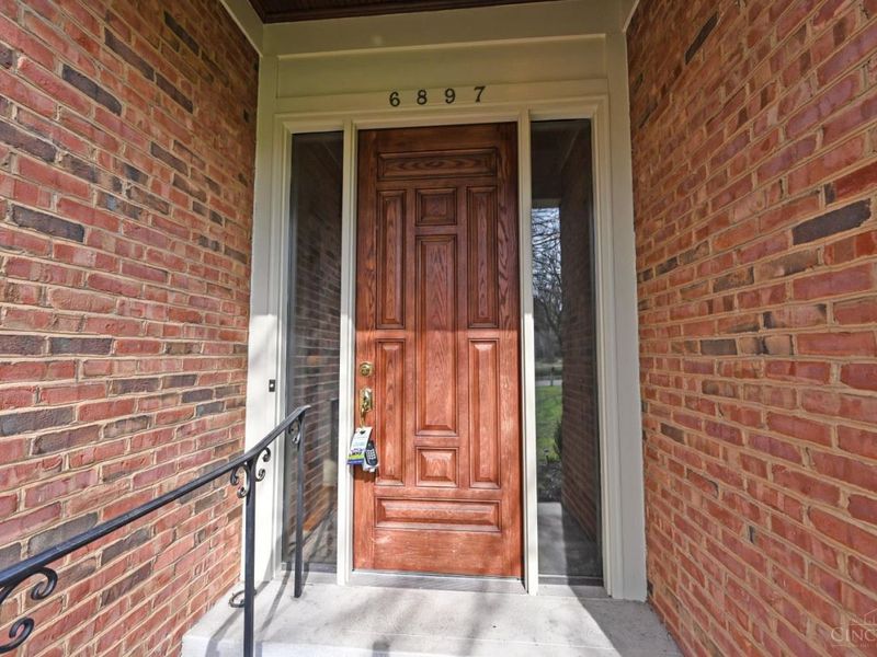 6897 Fox Hill Lane, Madeira, OH 45236 Photo 6