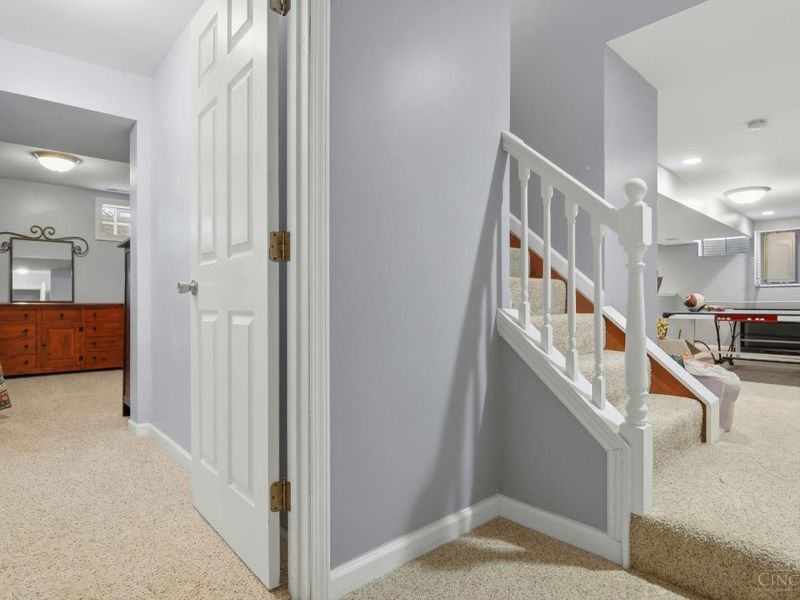 4374 Boomer Road, Green Township, OH 45247 Photo 19