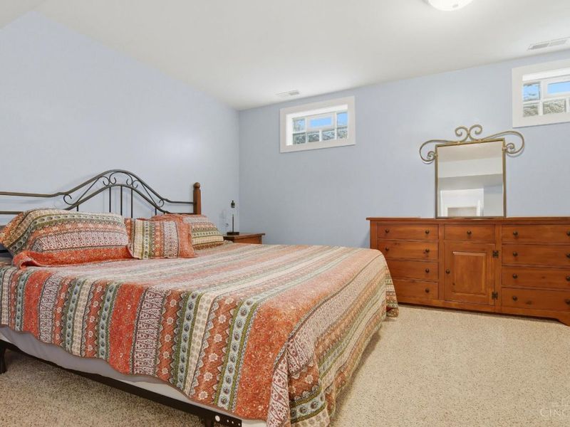 4374 Boomer Road, Green Township, OH 45247 Photo 20