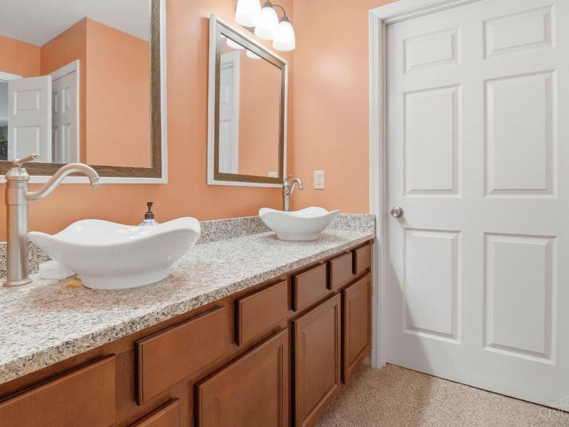 4374 Boomer Road, Green Township, OH 45247 Photo 30