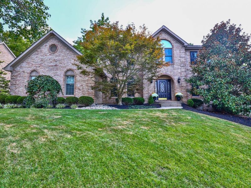 8794 Eagle Ridge Drive, West Chester, OH 45069 Photo 3