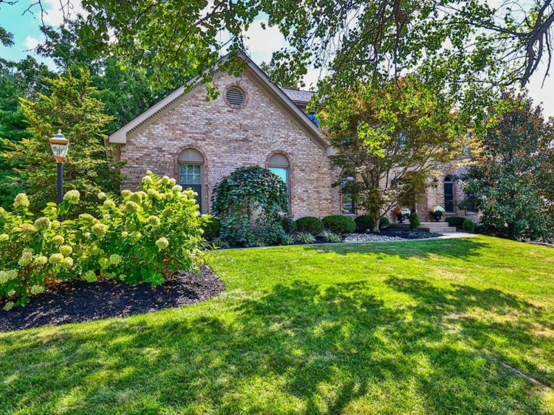 8794 Eagle Ridge Drive, West Chester, OH 45069 Photo 4