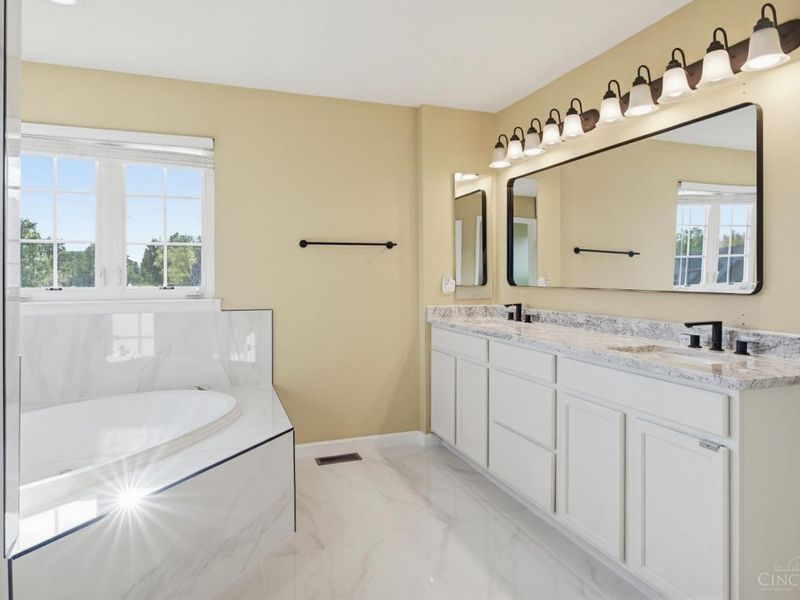 6558 Rosegate Court, Mason, OH 45040 Photo 38