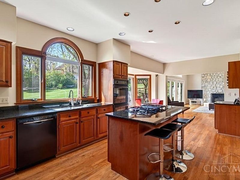 9235 Applecrest Court, Cincinnati, OH 45242 Photo 15