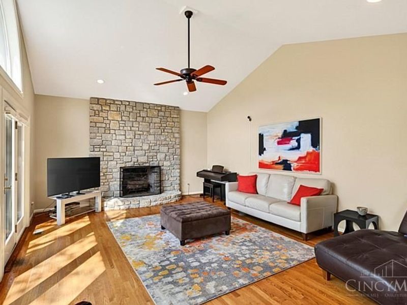 9235 Applecrest Court, Cincinnati, OH 45242 Photo 24