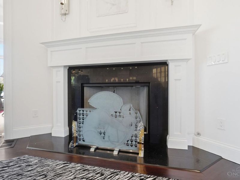 5104 Rollman Estates Drive, Amberley, OH 45236 Photo 11