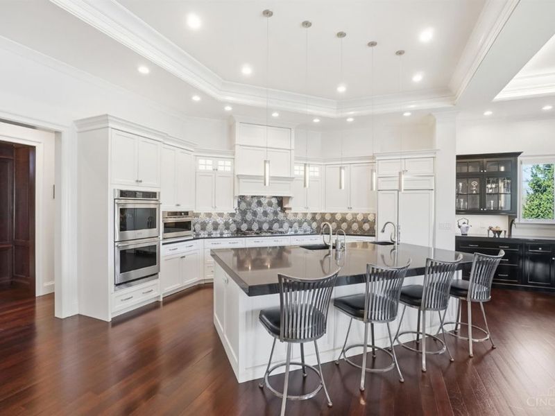 5104 Rollman Estates Drive, Amberley, OH 45236 Photo 12