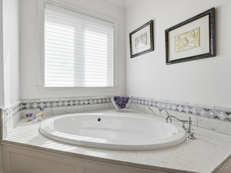 5104 Rollman Estates Drive, Amberley, OH 45236 Photo 47