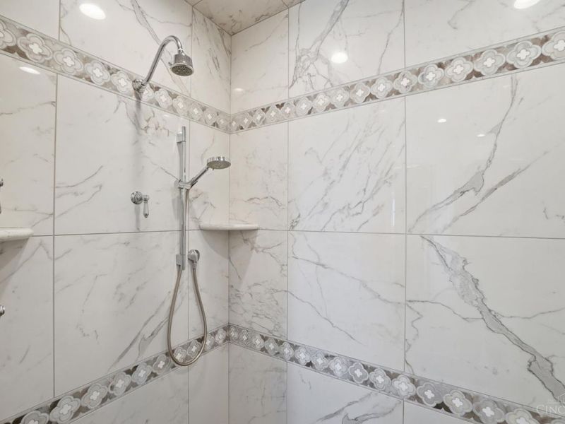 5104 Rollman Estates Drive, Amberley, OH 45236 Photo 48