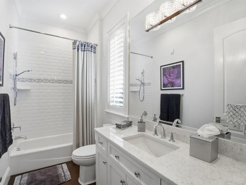 5104 Rollman Estates Drive, Amberley, OH 45236 Photo 54