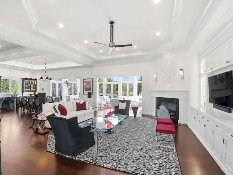 5104 Rollman Estates Drive, Amberley, OH 45236 Photo 6