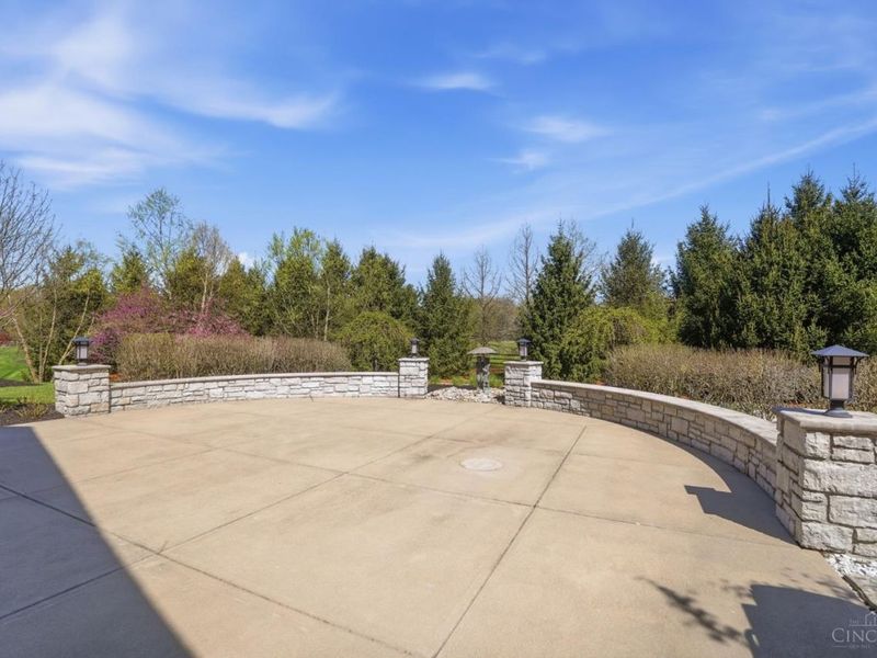 5104 Rollman Estates Drive, Amberley, OH 45236 Photo 85