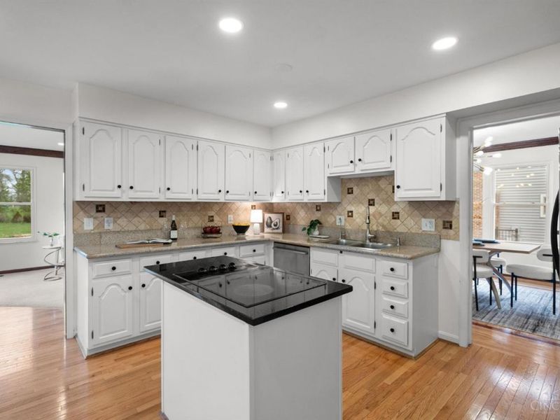 4614 Woodland Drive, Deerfield Twp., OH 45040 Photo 7