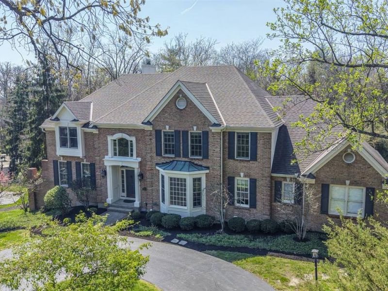 4725 Miami Road, Indian Hill, OH 45243 Photo 3