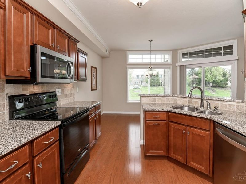 4529 Winners Circle, Batavia Twp, OH 45103 Photo 18