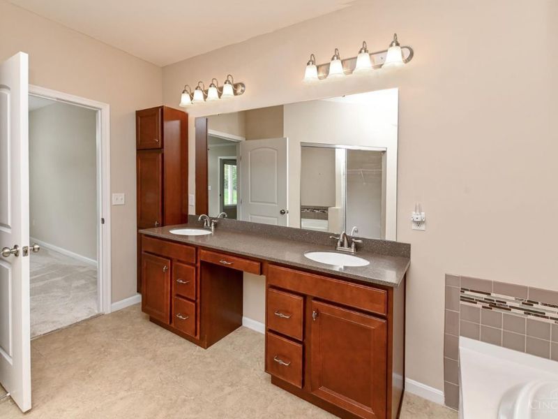 4529 Winners Circle, Batavia Twp, OH 45103 Photo 26