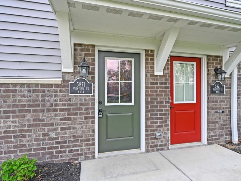 5871 Parkview Lane, Unit 304, Miami Twp, OH 45150 Photo 3