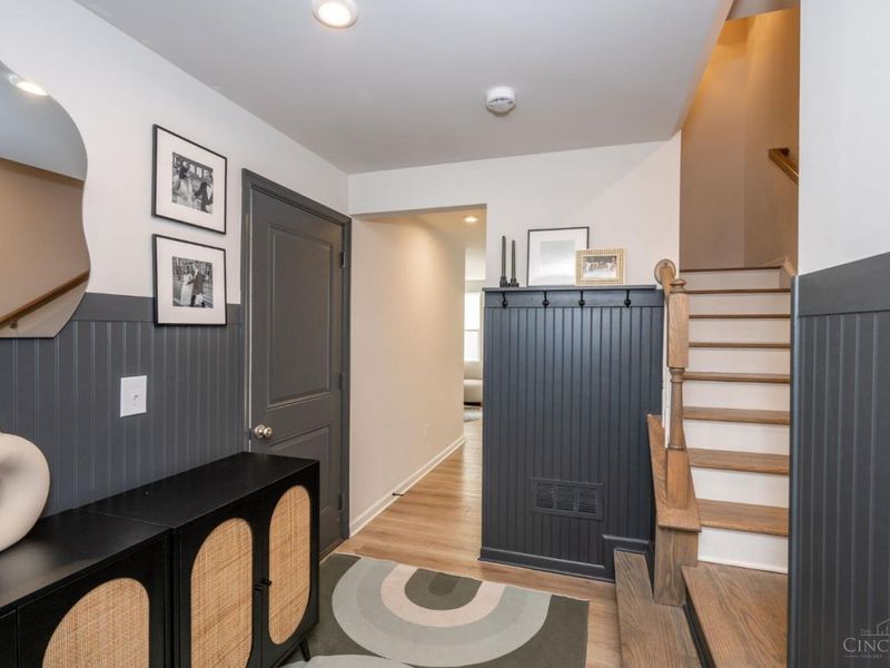 26 Wentworth Lane, Deer Park, OH 45236 Photo 3