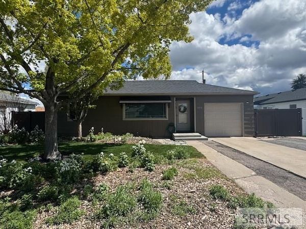 1016 Gray Avenue, POCATELLO, ID 83201