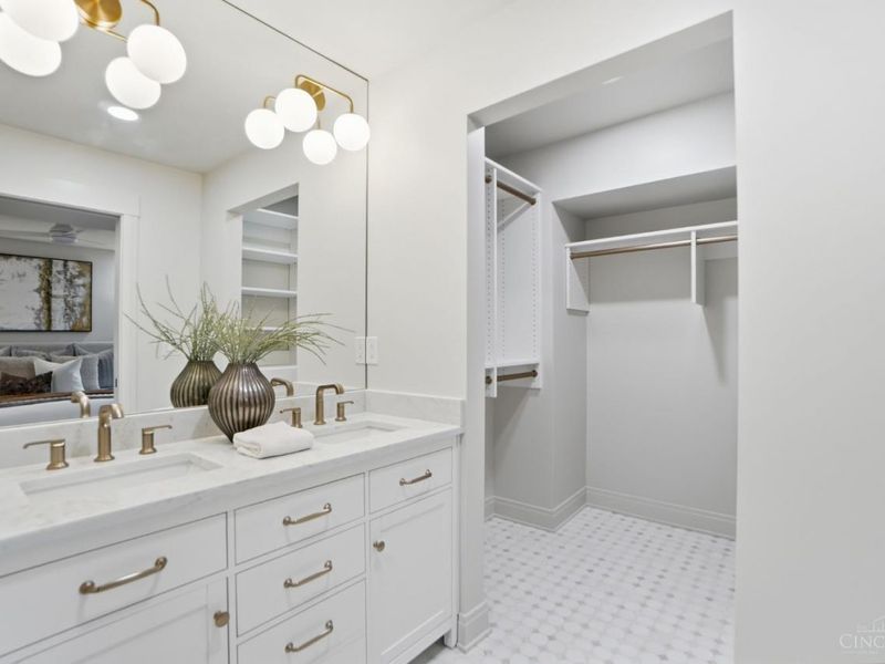 3488 Forestoak Court, Cincinnati, OH 45208 Photo 14