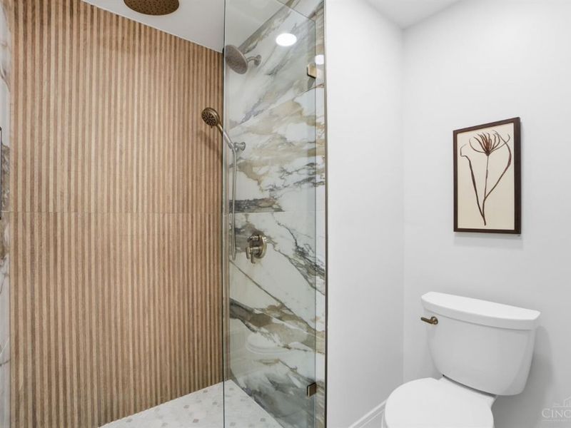 3488 Forestoak Court, Cincinnati, OH 45208 Photo 16