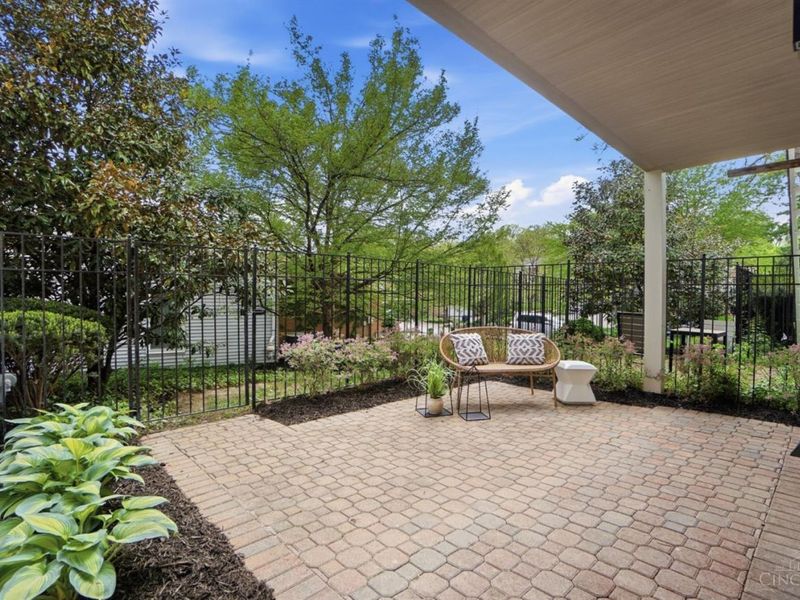 3488 Forestoak Court, Cincinnati, OH 45208 Photo 31