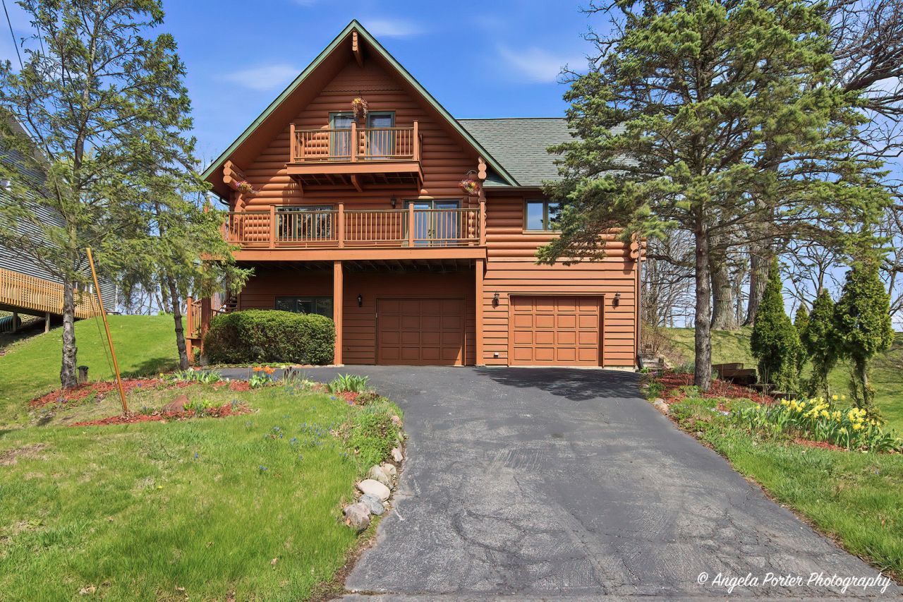 23278 W Lake Shore Drive , Antioch, IL 60002