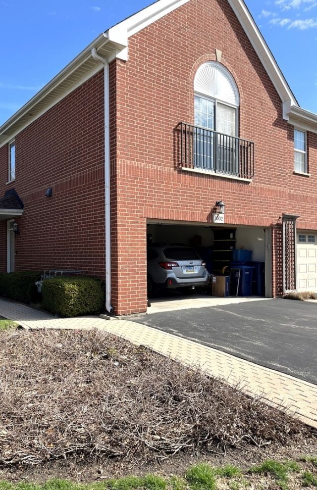 1002 Kensington Drive , Northbrook, IL 60062