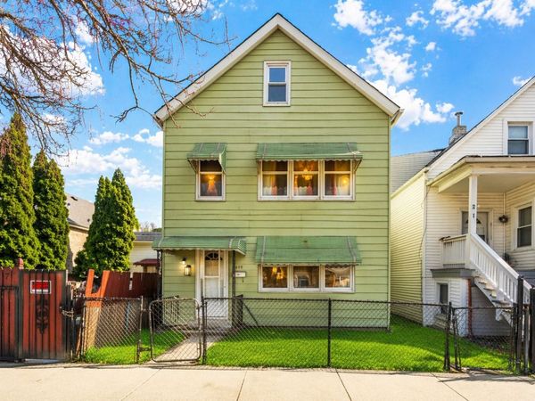 2849 S Kolin Avenue , Chicago, IL 60623