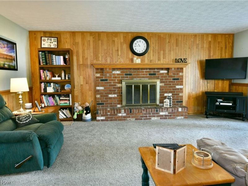 8560 Black Oak Drive NE, Warren, OH 44484 Photo 19